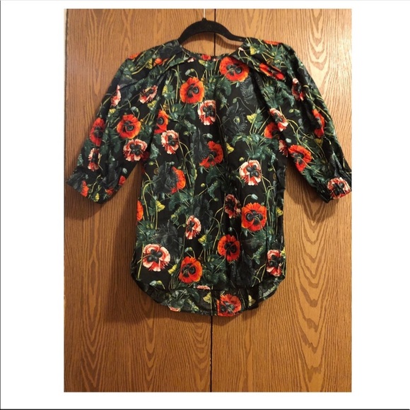 H&M floral blouse - Picture 1 of 2